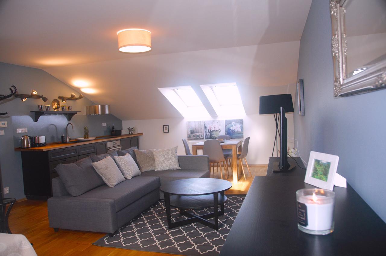 Amazing Angie'S Apartment Prague Ngoại thất bức ảnh