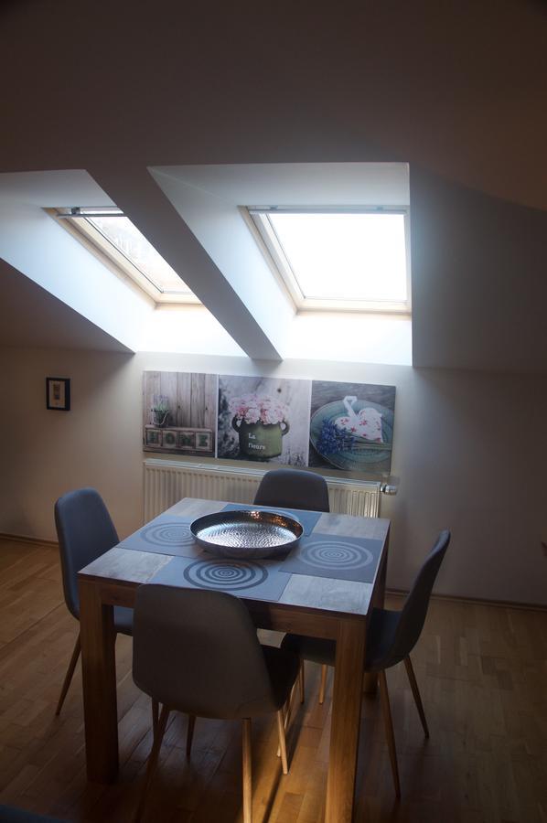 Amazing Angie'S Apartment Prague Ngoại thất bức ảnh